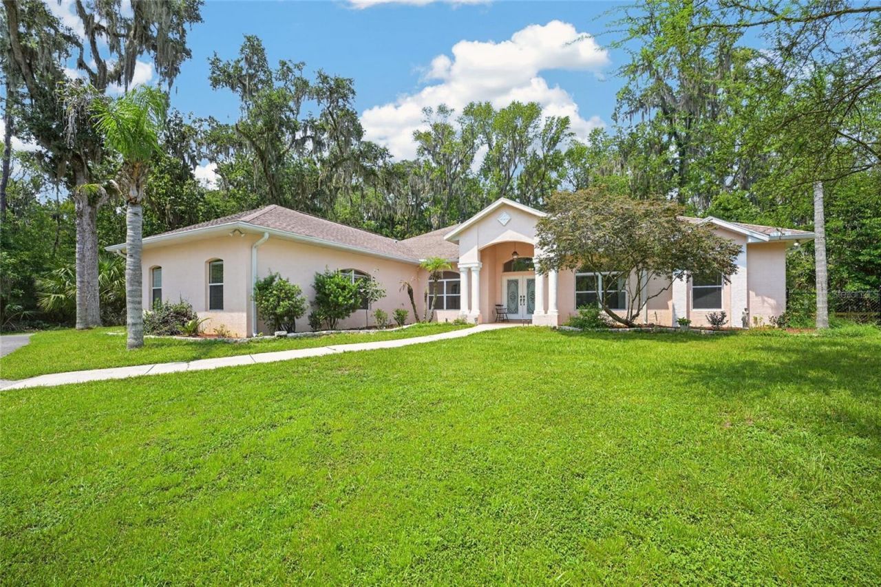 19040 NW 88th Avenue Road, Reddick, FL 32686 Photo