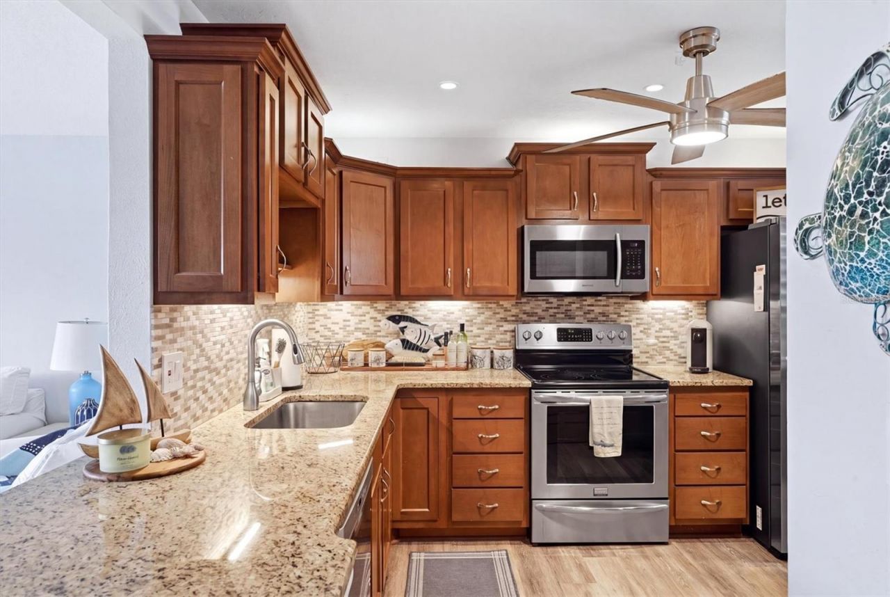 4040 Ironwood Circle, Unit 304F, Bradenton, FL 34209 Photo