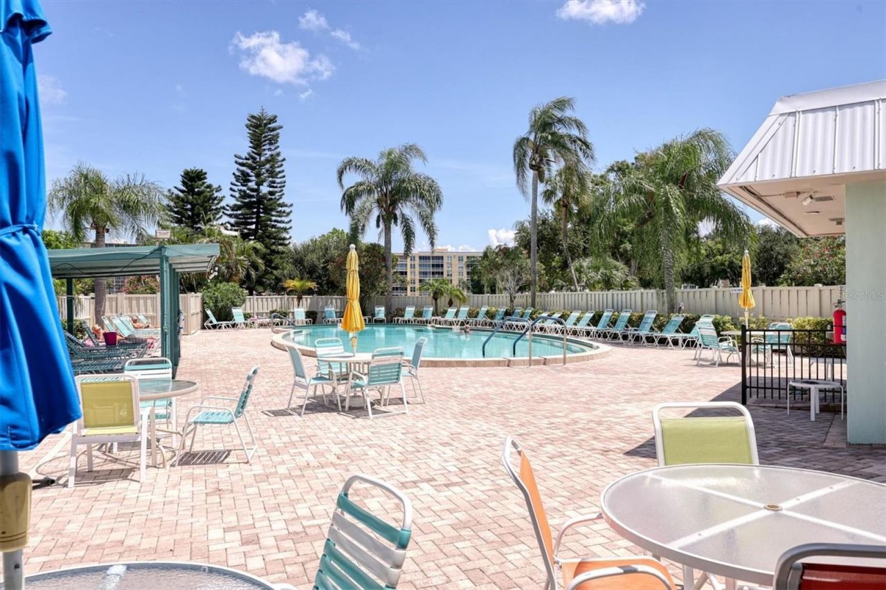 4040 Ironwood Circle, Unit 304F, Bradenton, FL 34209 Photo