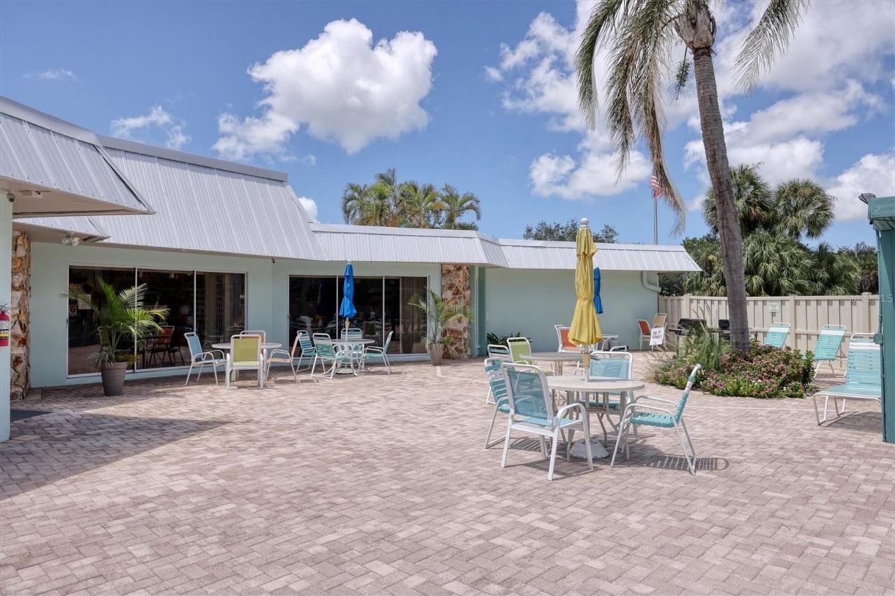 4040 Ironwood Circle, Unit 304F, Bradenton, FL 34209 Photo