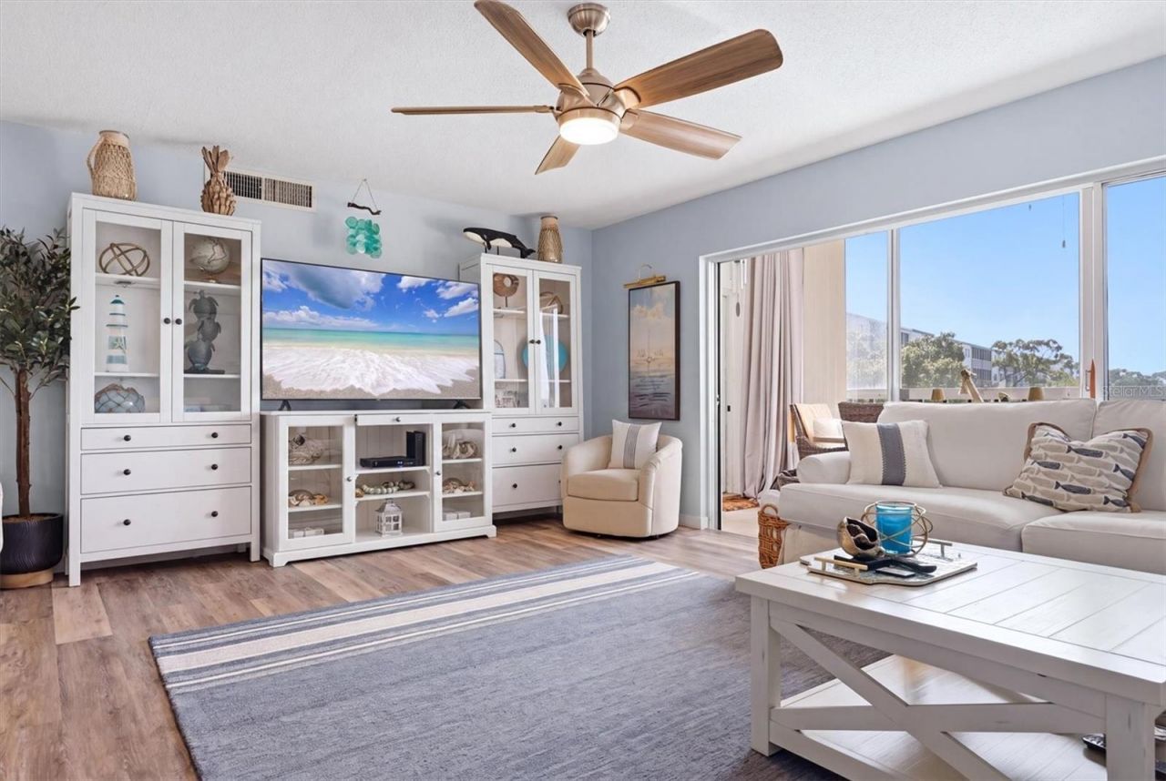 4040 Ironwood Circle, Unit 304F, Bradenton, FL 34209 Photo