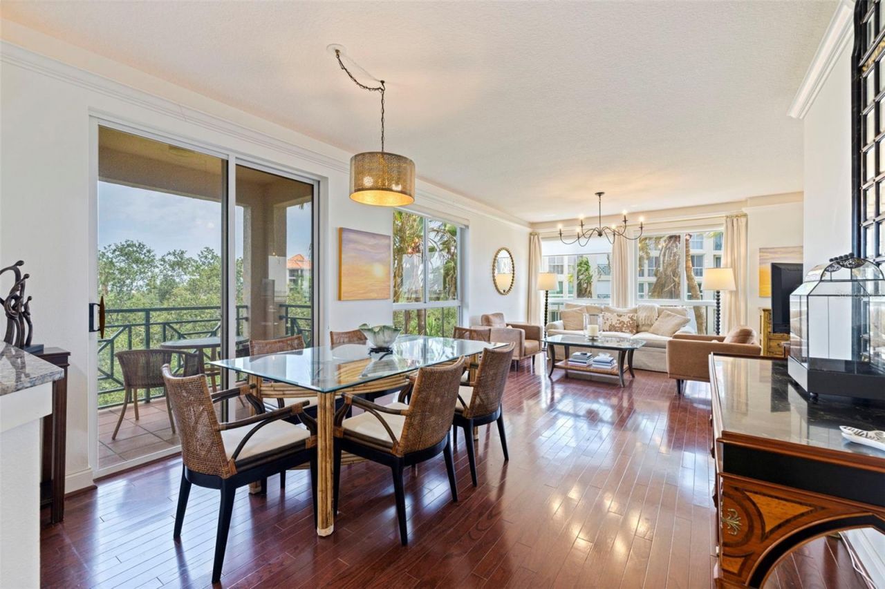 4737 Dolphin Cay Lane S, Unit 401, Saint Petersburg, FL 33711 Photo
