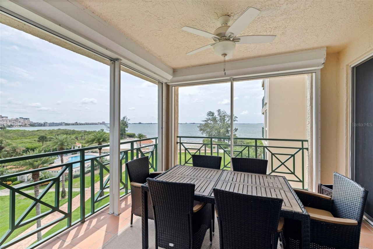 4737 Dolphin Cay Lane S, Unit 401, Saint Petersburg, FL 33711 Photo