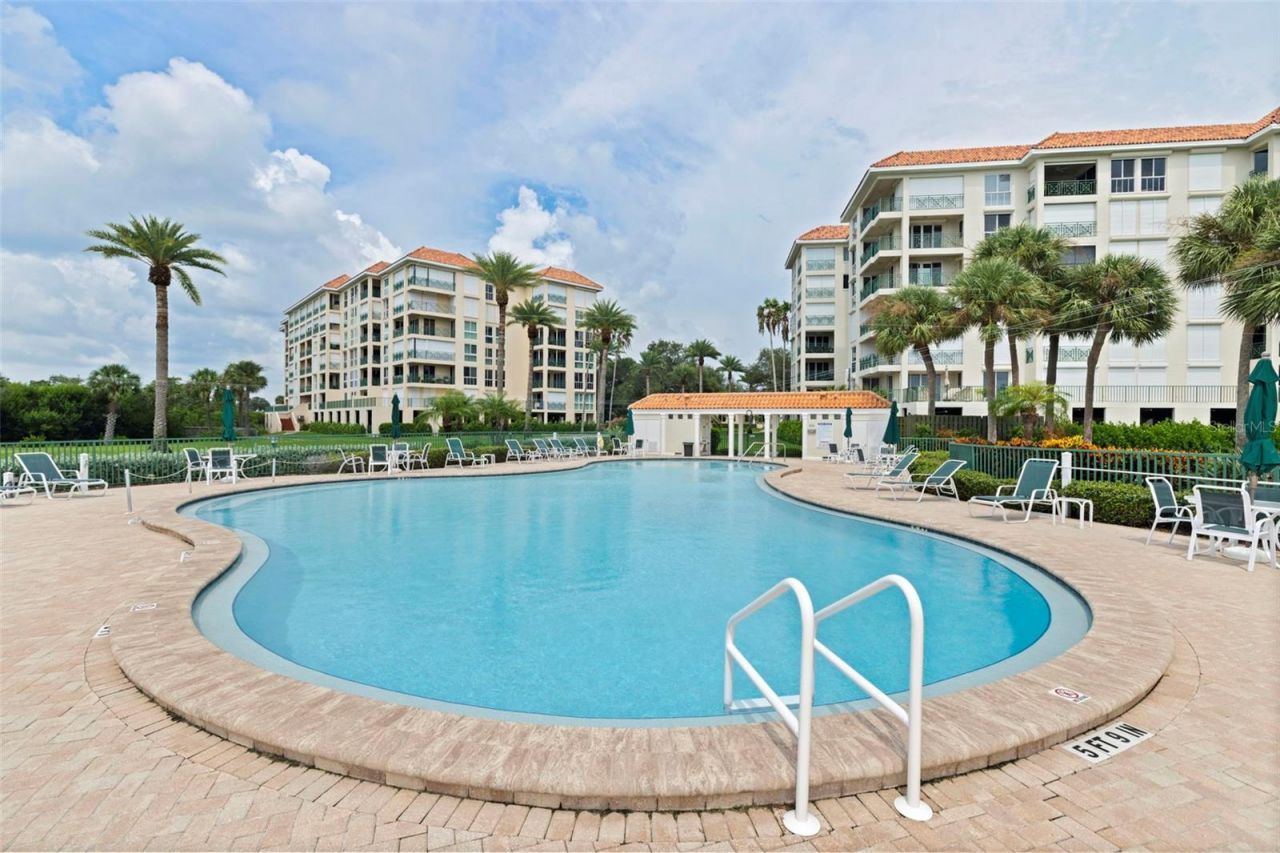 4737 Dolphin Cay Lane S, Unit 401, Saint Petersburg, FL 33711 Photo