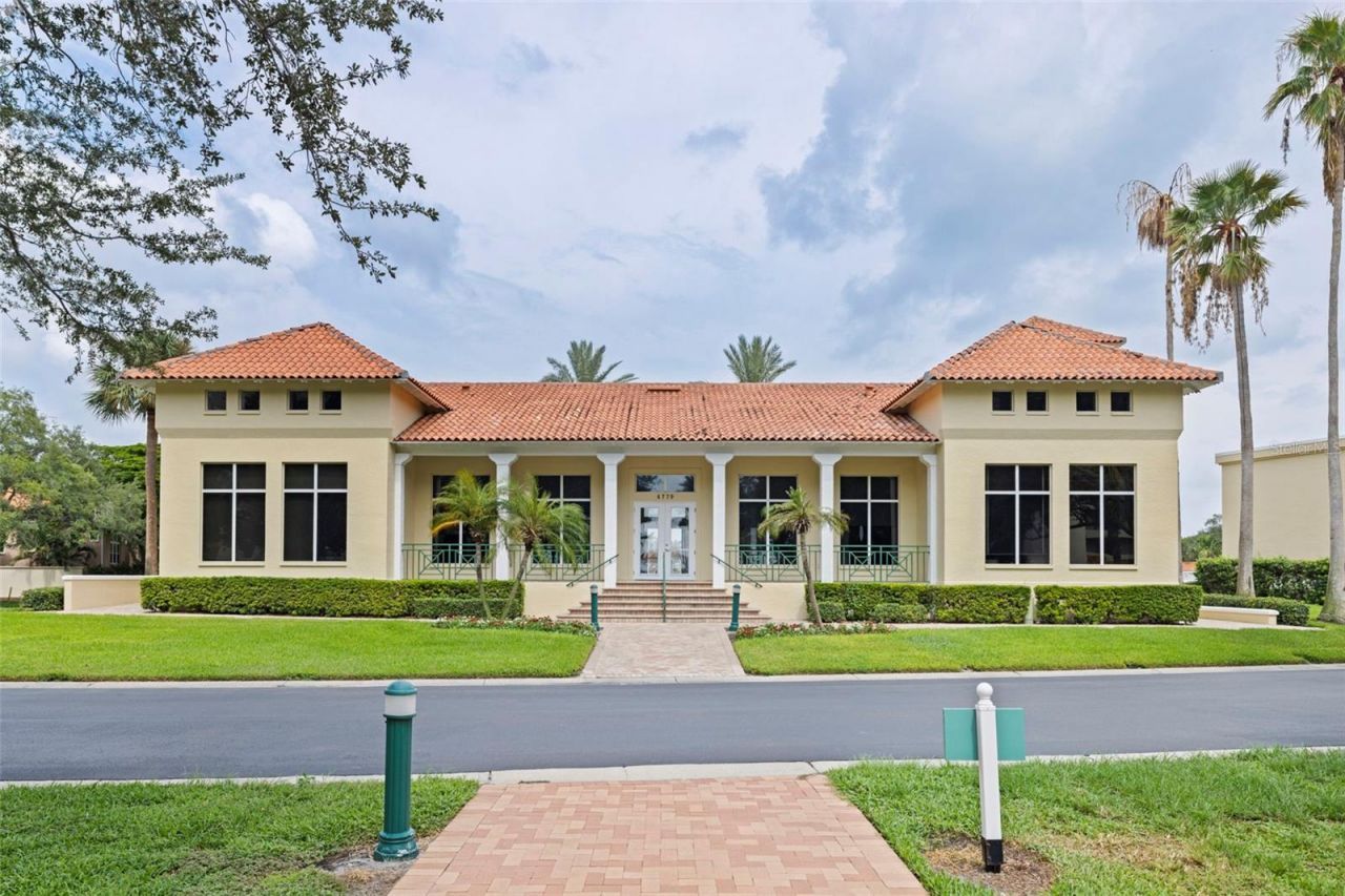 4737 Dolphin Cay Lane S, Unit 401, Saint Petersburg, FL 33711 Photo