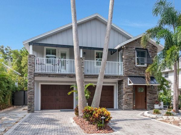 940 WISCONSIN AVENUE , PALM HARBOR, FL 34683