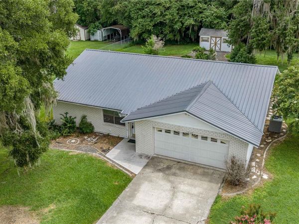 12185 SE 61ST COURT , BELLEVIEW, FL 34420