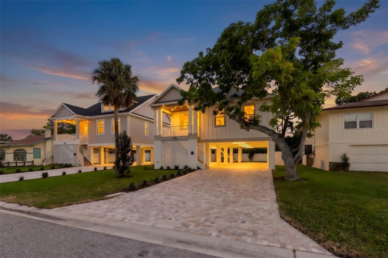 1858 Mississippi Avenue Ne, Saint Petersburg, FL 33703 Photo