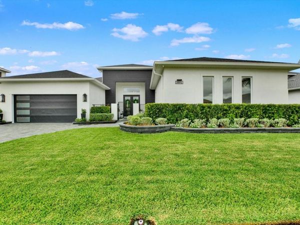 31892 TORTUGA SHORE LOOP , WESLEY CHAPEL, FL 33545