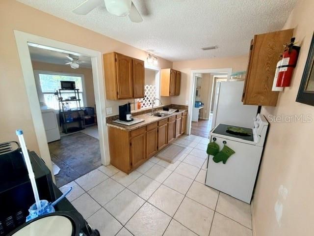 420 53rd Avenue E, Bradenton, FL 34203 Photo