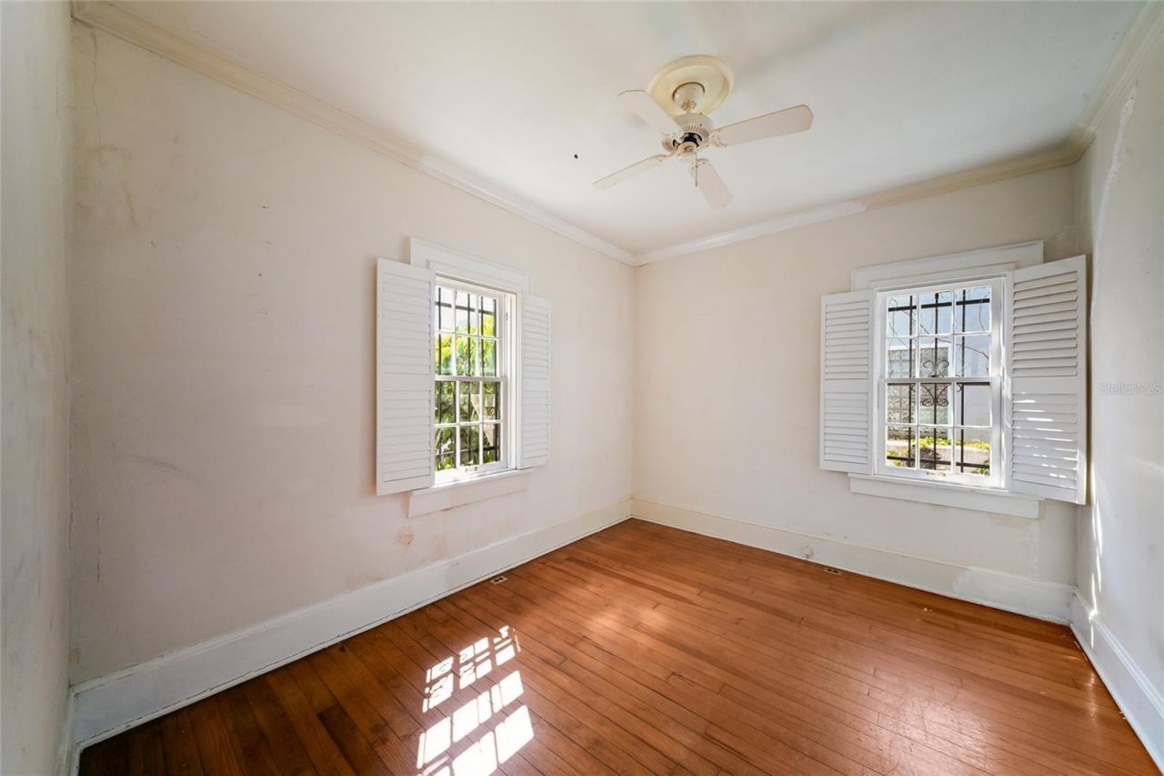 411 Burns Court, Sarasota, FL 34236 Photo