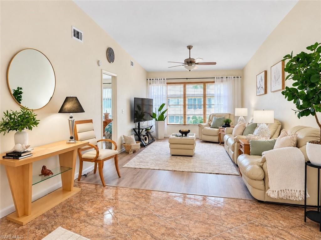 3420 Frosty Way, Unit 4902, Naples, FL 34112 Photo