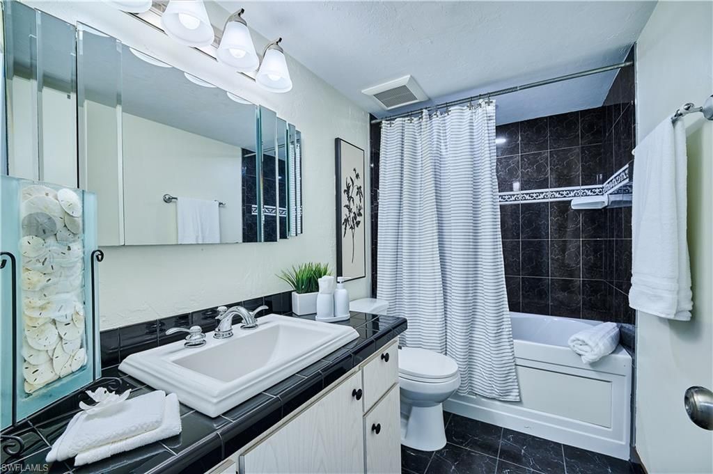 3420 Frosty Way, Unit 4902, Naples, FL 34112 Photo