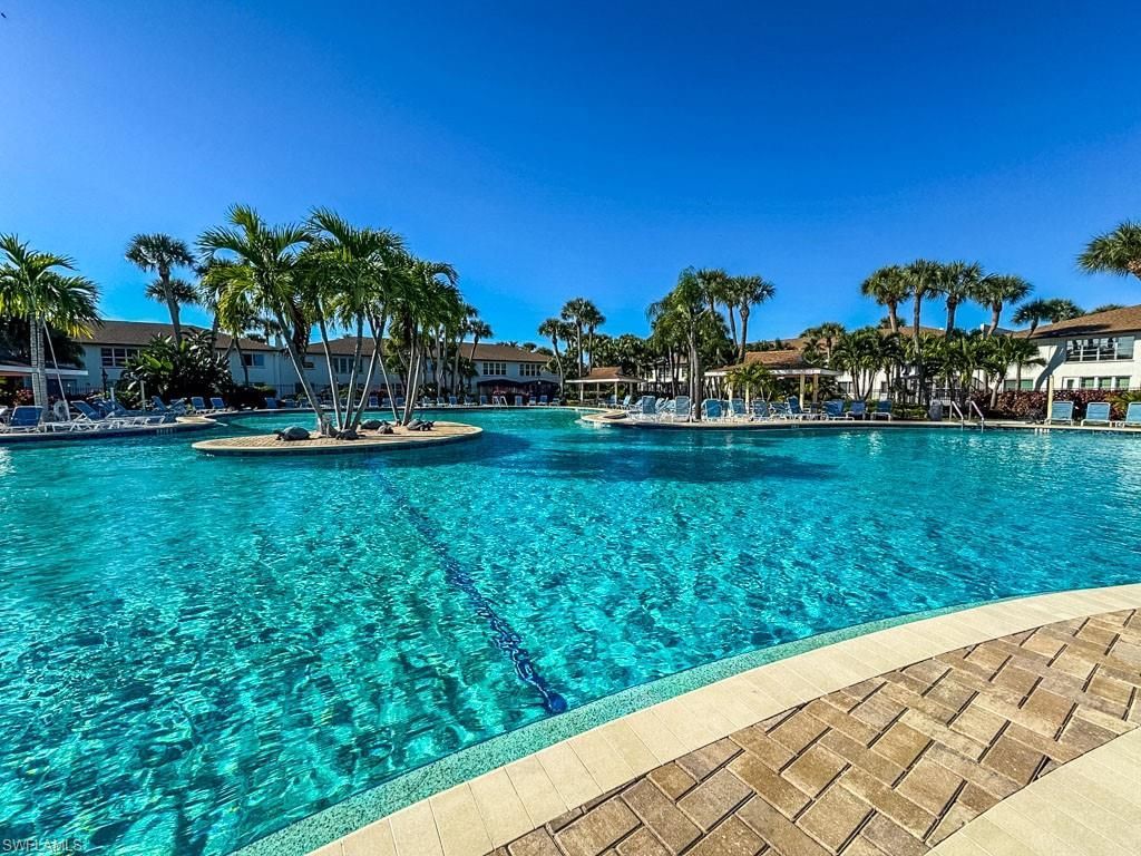 3420 Frosty Way, Unit 4902, Naples, FL 34112 Photo