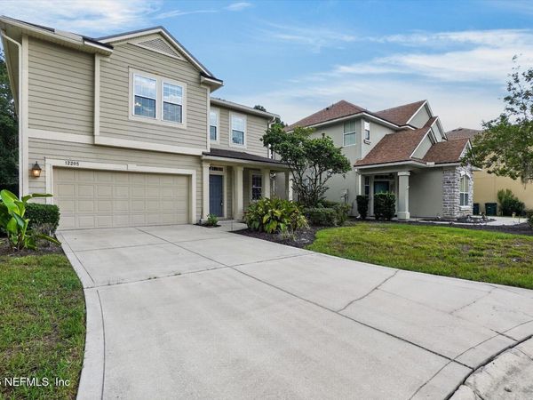 12205 LAVENHORN Road, Jacksonville, FL 32258