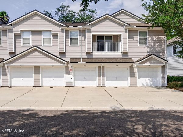 8196 CABIN LAKE Circle, Unit 101, Jacksonville, FL 32256