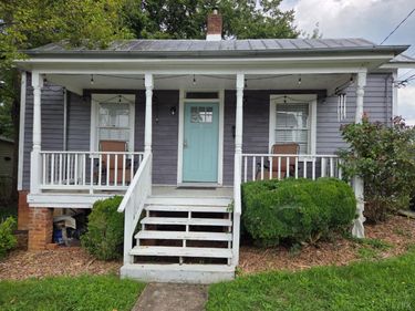 106 Willow Street, Lynchburg, VA 24503