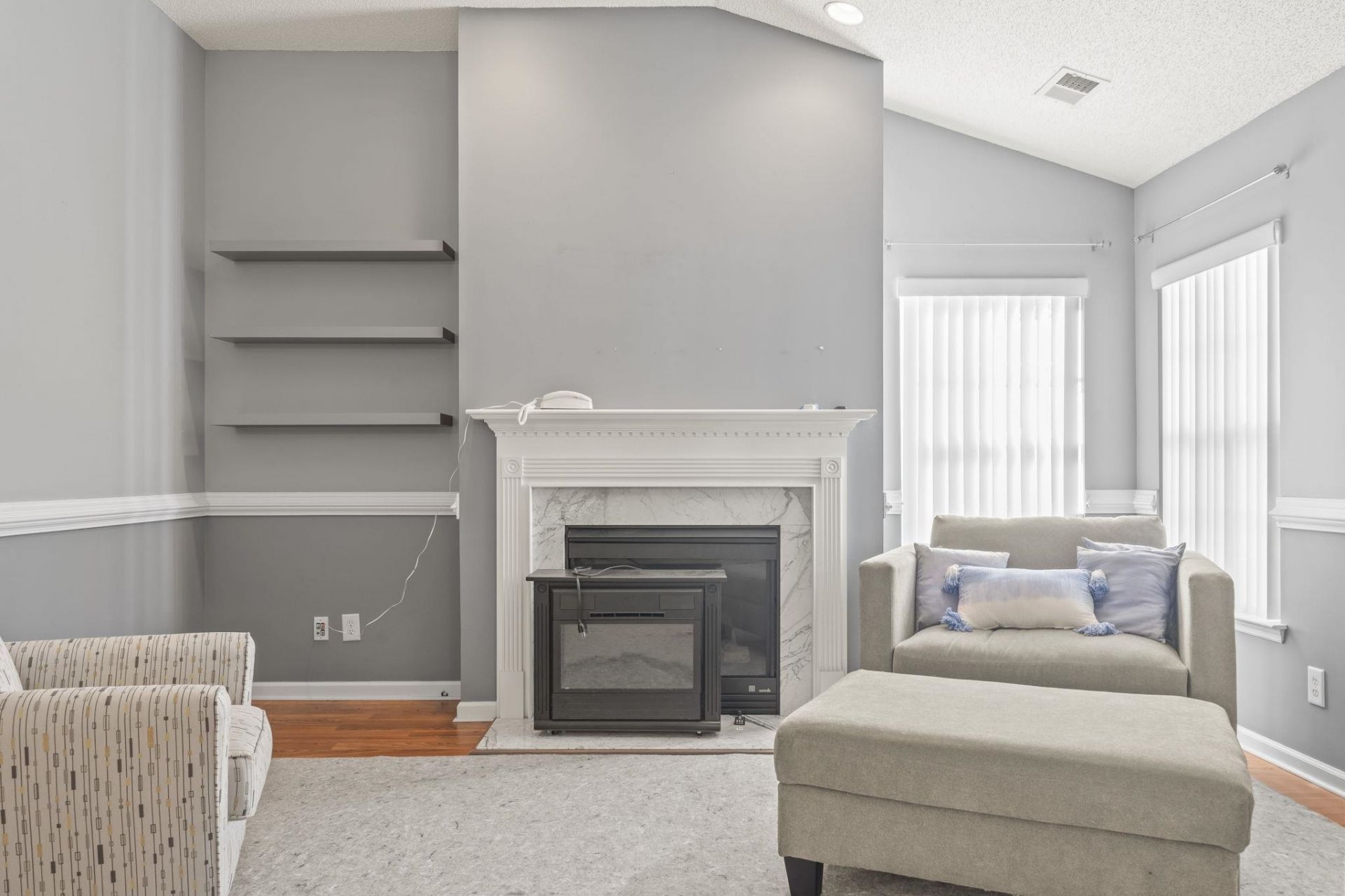 6009 Mossy Oaks Dr. Photo 19