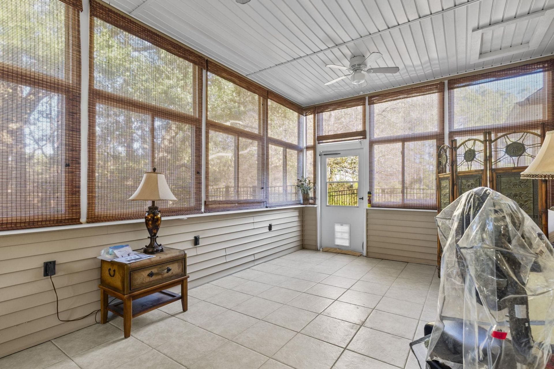 6009 Mossy Oaks Dr. Photo 38