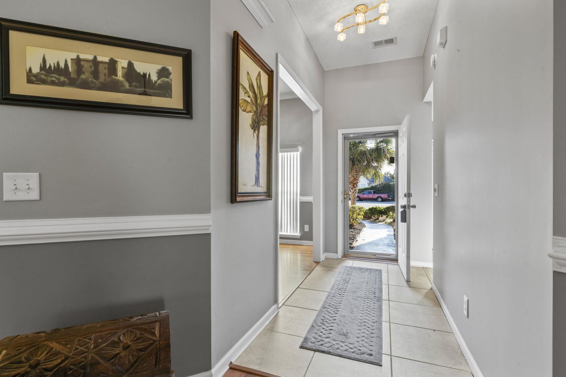 6009 Mossy Oaks Dr. Photo 4
