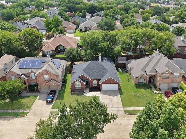 4535 Westchester Glen Drive , Grand Prairie, TX 75052
