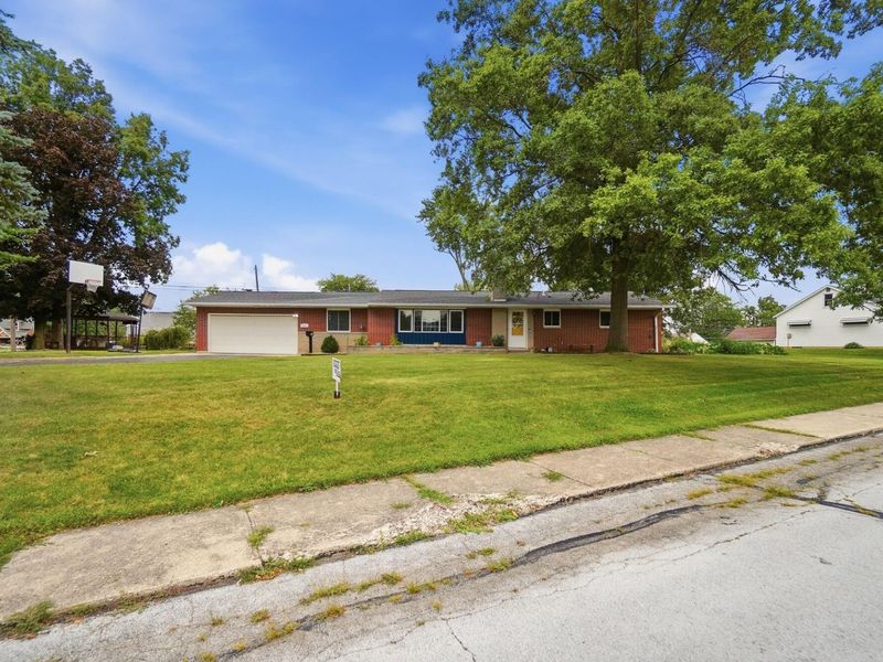 814 Edwards Street, Saint Marys, OH 45885 Photo 2