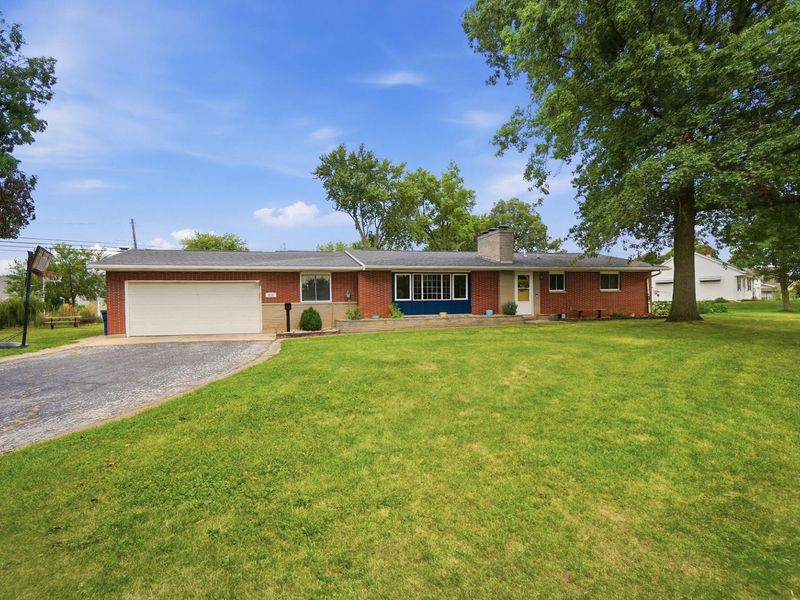 814 Edwards Street, Saint Marys, OH 45885 Photo 3