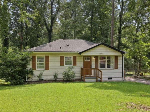 6385 Lobelia Road SW, Mableton, GA 30126