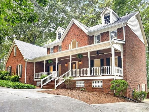 1211 Bridgewater Walk, Snellville, GA 30078