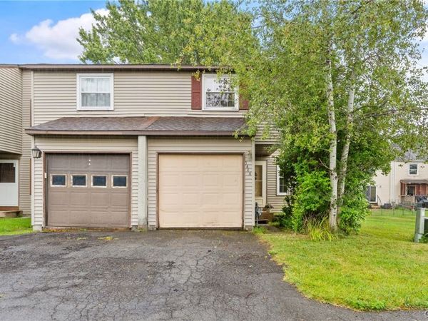 5444 Borgase Lane , Clay, NY 13041