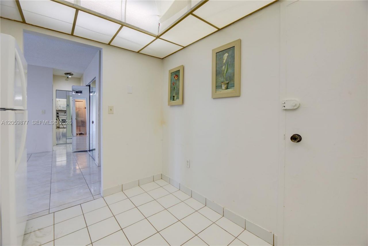 1980 S Ocean Dr, Unit 16A, Hallandale Beach, FL 33009 Photo