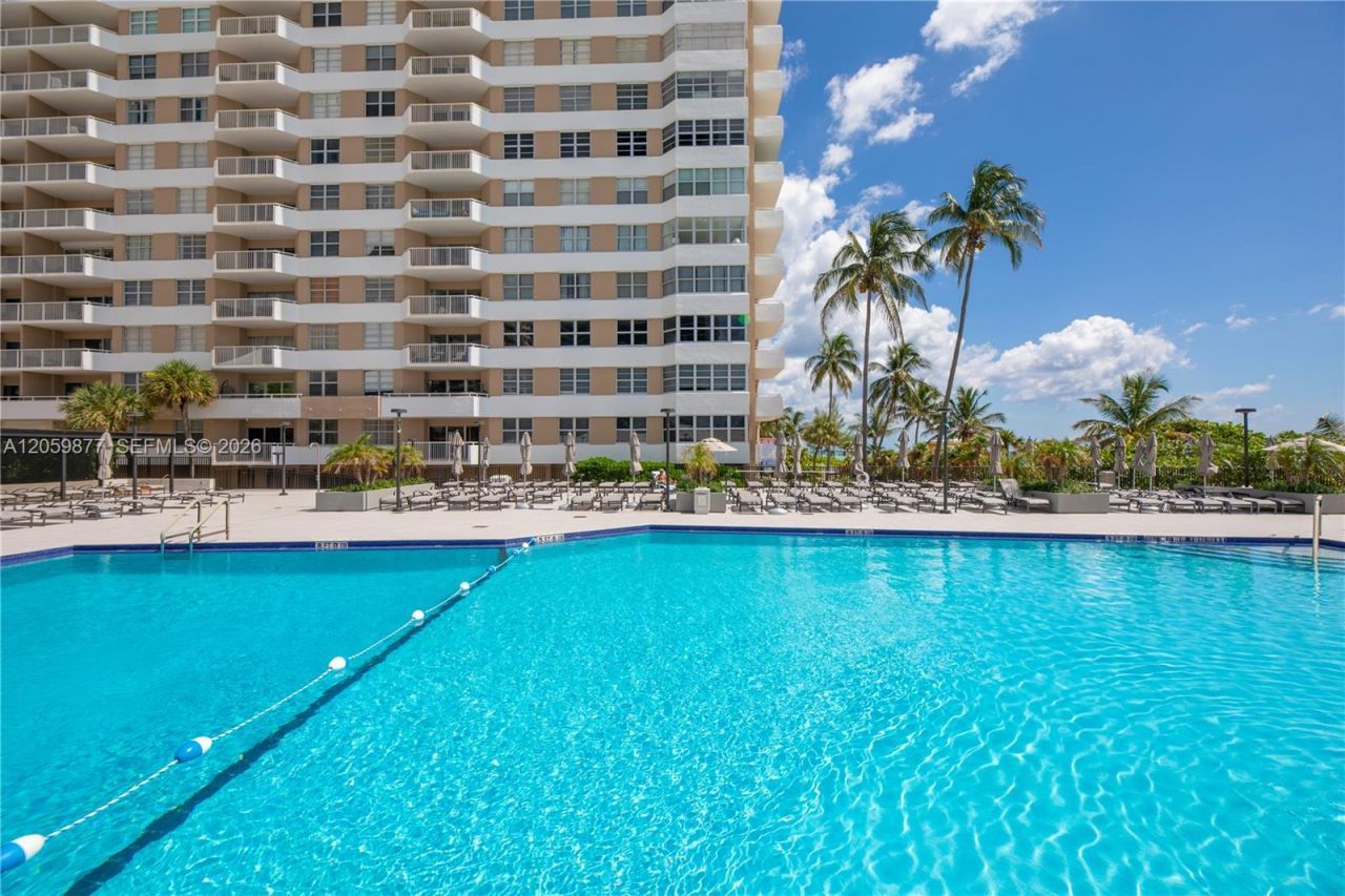 1980 S Ocean Dr, Unit 16A, Hallandale Beach, FL 33009 Photo
