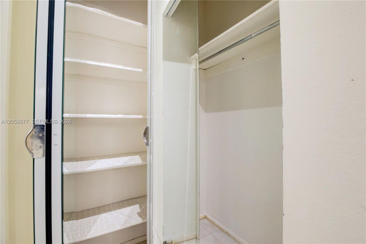1980 S Ocean Dr, Unit 16A, Hallandale Beach, FL 33009 Photo