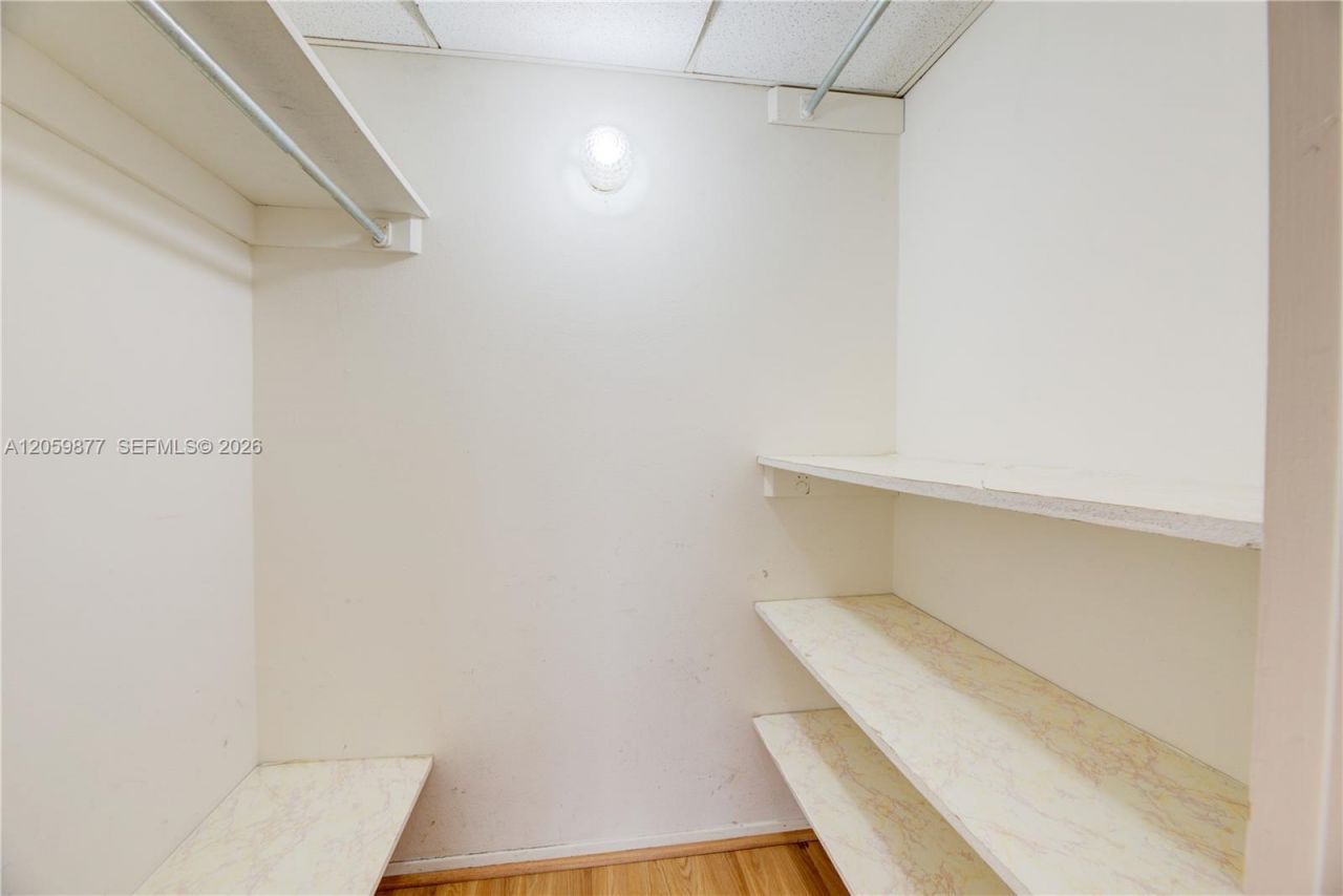 1980 S Ocean Dr, Unit 16A, Hallandale Beach, FL 33009 Photo