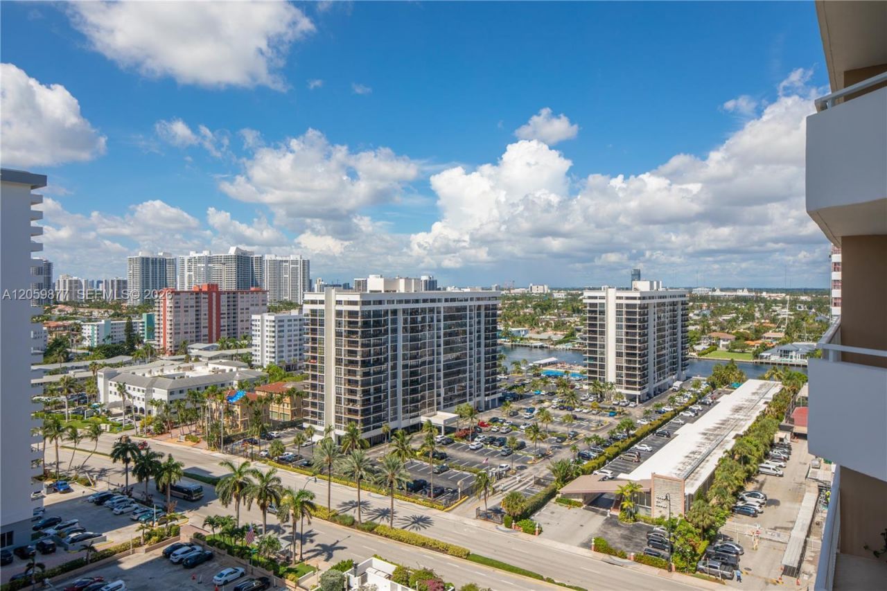1980 S Ocean Dr, Unit 16A, Hallandale Beach, FL 33009 Photo