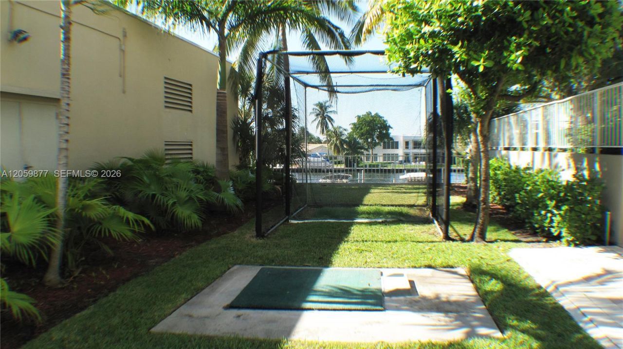 1980 S Ocean Dr, Unit 16A, Hallandale Beach, FL 33009 Photo