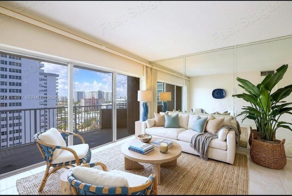 1980 S Ocean Dr, Unit 16A, Hallandale Beach, FL 33009 Photo