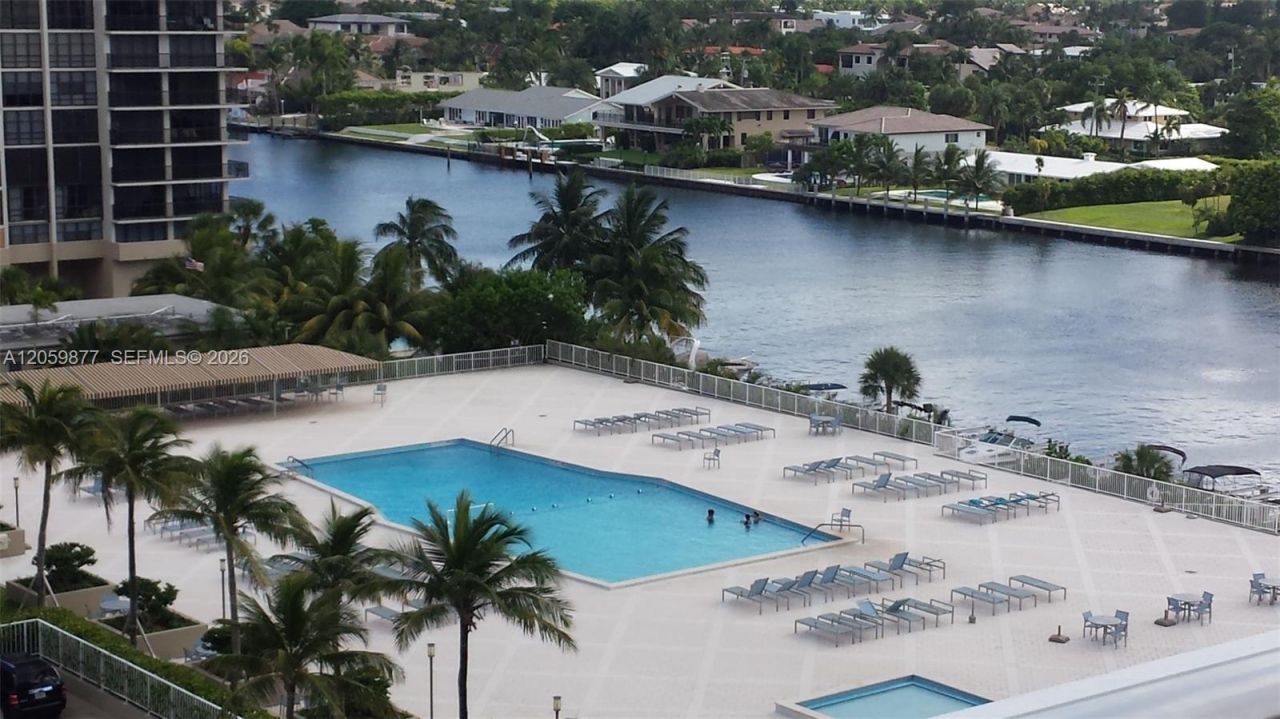 1980 S Ocean Dr, Unit 16A, Hallandale Beach, FL 33009 Photo
