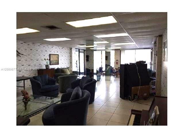 1980 S Ocean Dr, Unit 16A, Hallandale Beach, FL 33009 Photo
