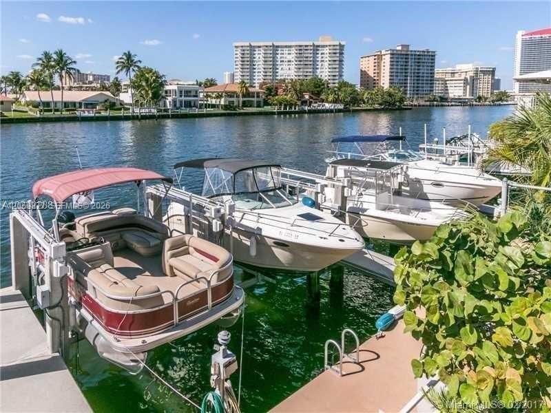 1980 S Ocean Dr, Unit 16A, Hallandale Beach, FL 33009 Photo