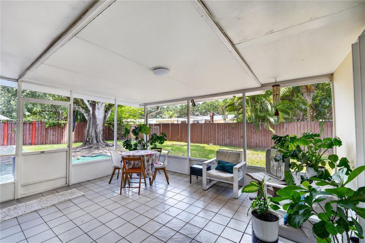 5122 SW 92nd Ter, Cooper City, FL 33328 Photo