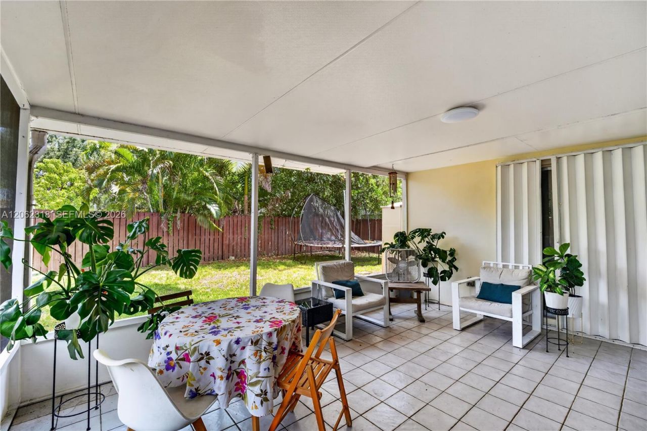 5122 SW 92nd Ter, Cooper City, FL 33328 Photo