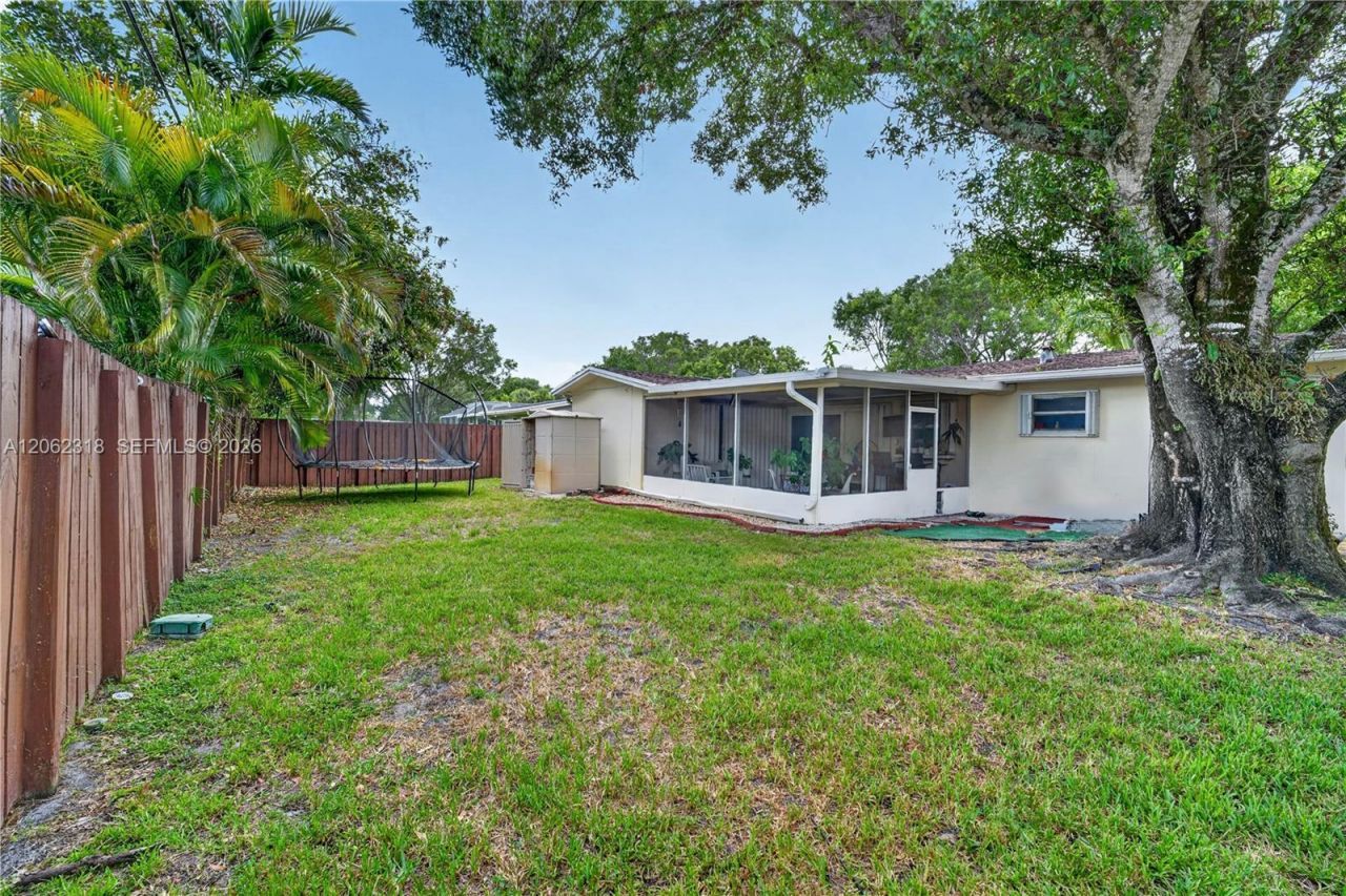 5122 SW 92nd Ter, Cooper City, FL 33328 Photo