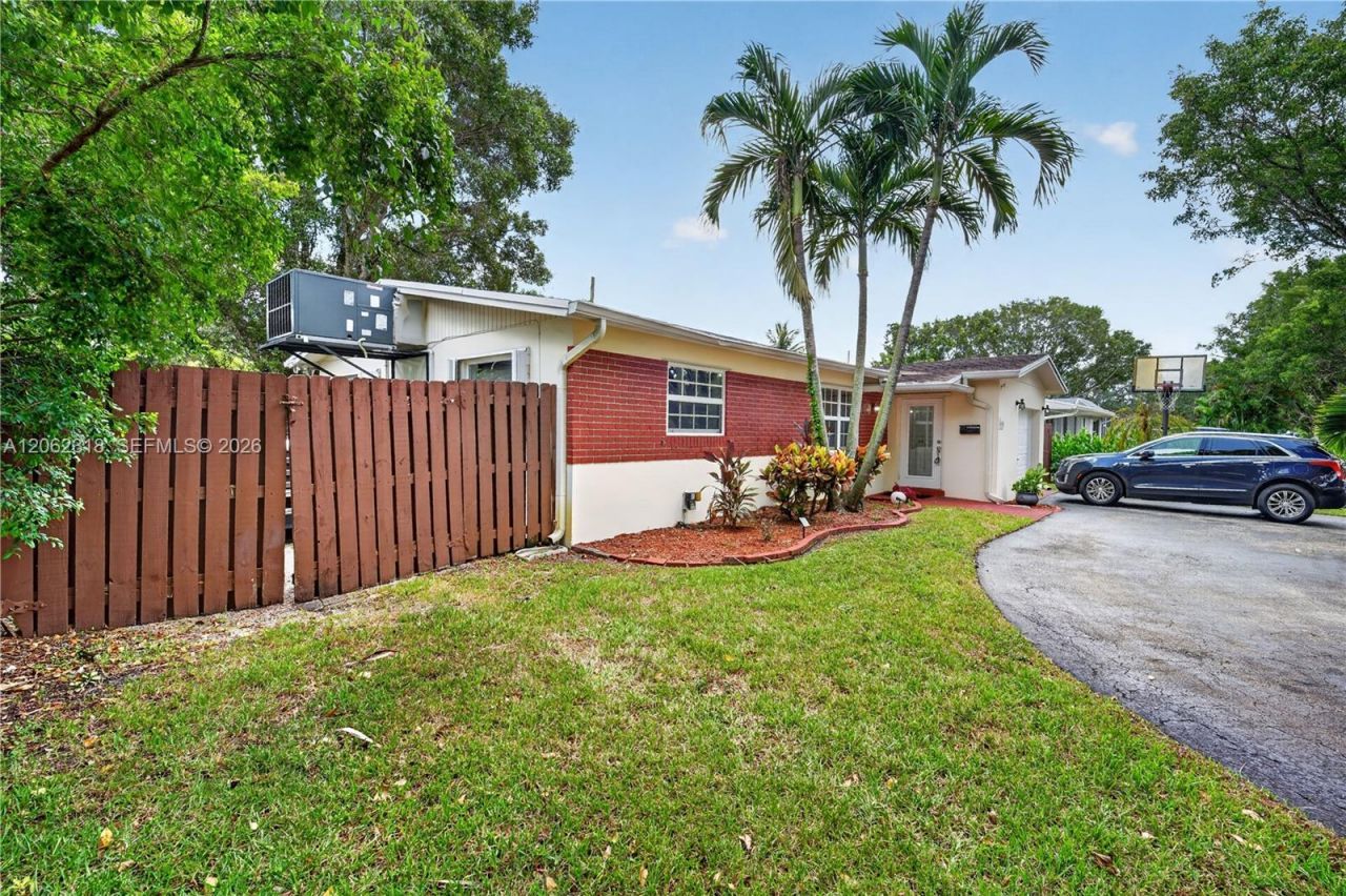 5122 SW 92nd Ter, Cooper City, FL 33328 Photo