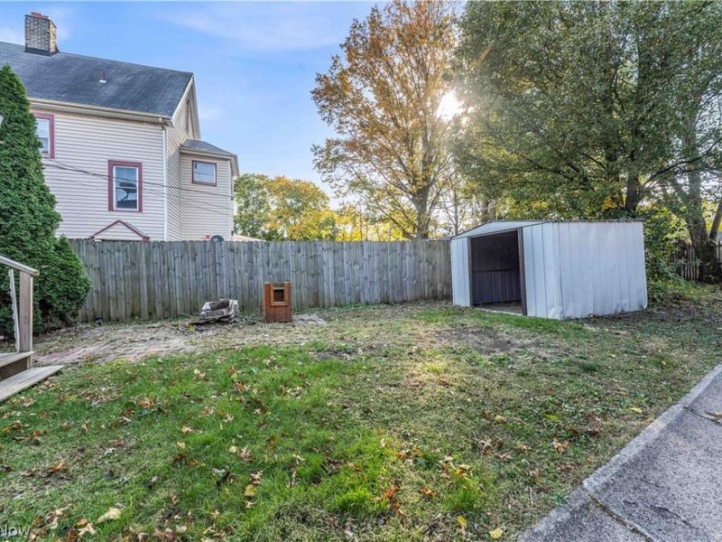 3746 W 140th Street , Cleveland, OH 44111 Photo 25
