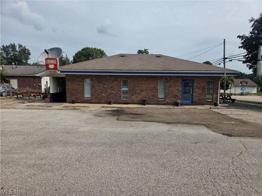 70 S Cleveland Avenue, Mogadore, OH 44260