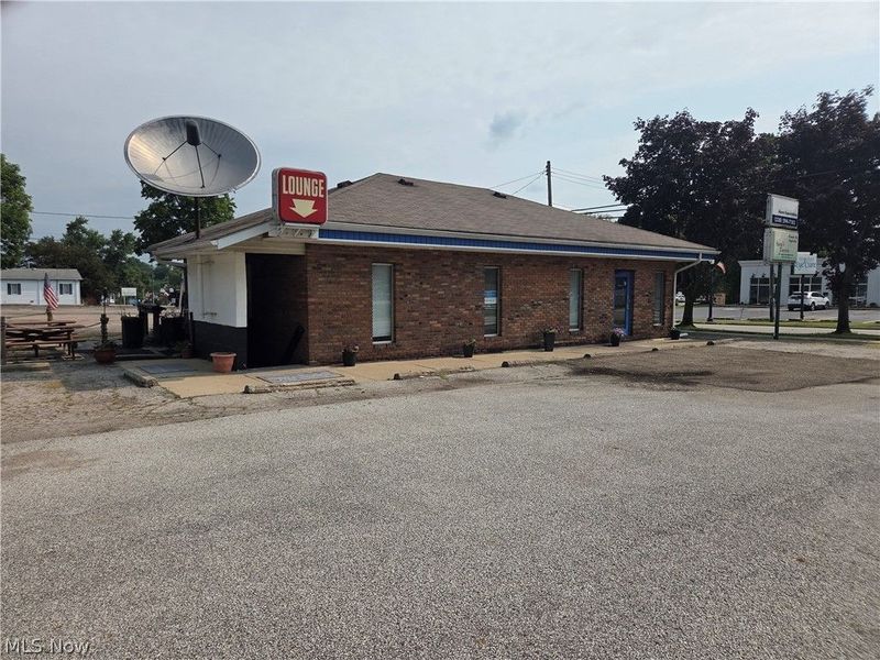 70 S Cleveland Avenue , Mogadore, OH 44260 Photo 3