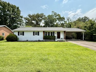811 Sunny Lane, Murray, KY 42071