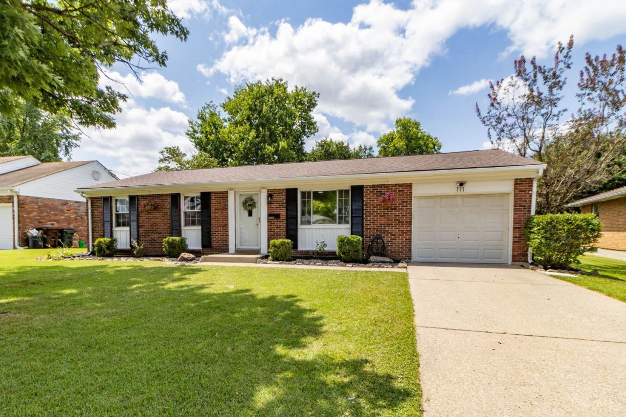 111 Crowthers Drive, Hamilton, OH 45013 Main Photo