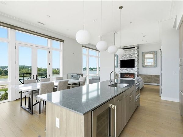 10 Shipyard Dr, Unit 513, Hingham, MA 02043